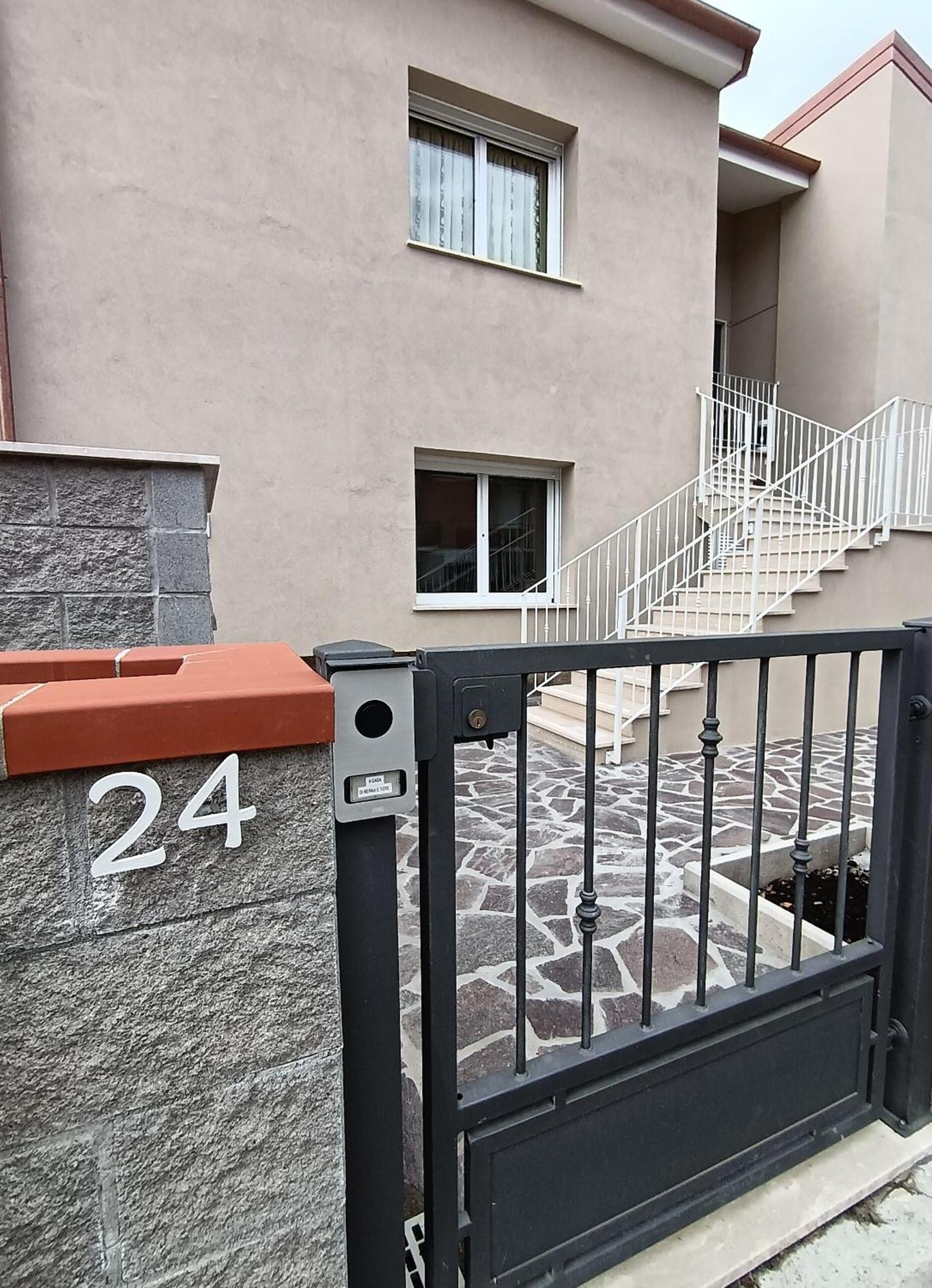 Apartmán A Casa Di Berna E Tere Venturina Terme Exteriér fotografie